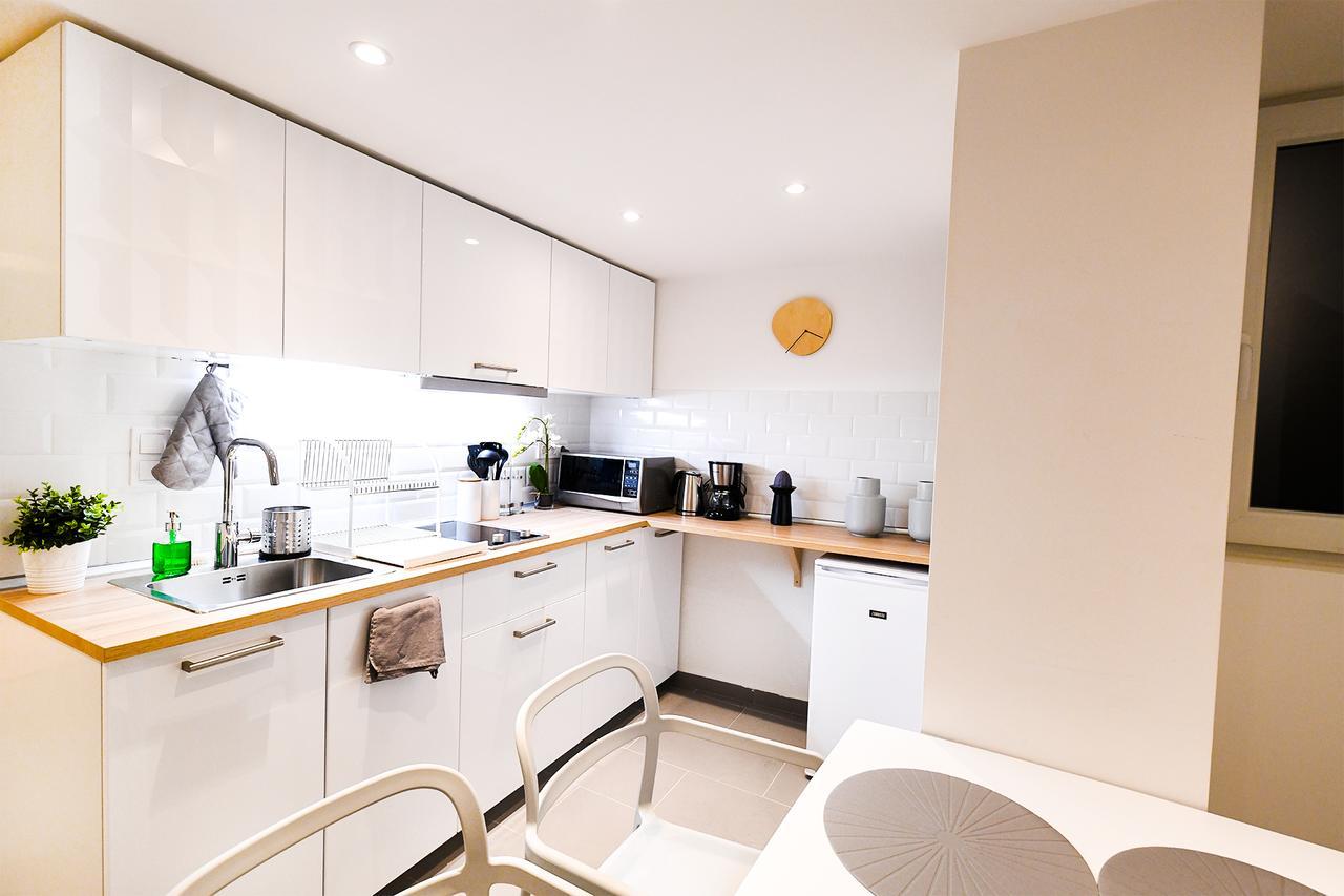D.Five Downtown Forest Apartment บูดาเปสต์ ภายนอก รูปภาพ